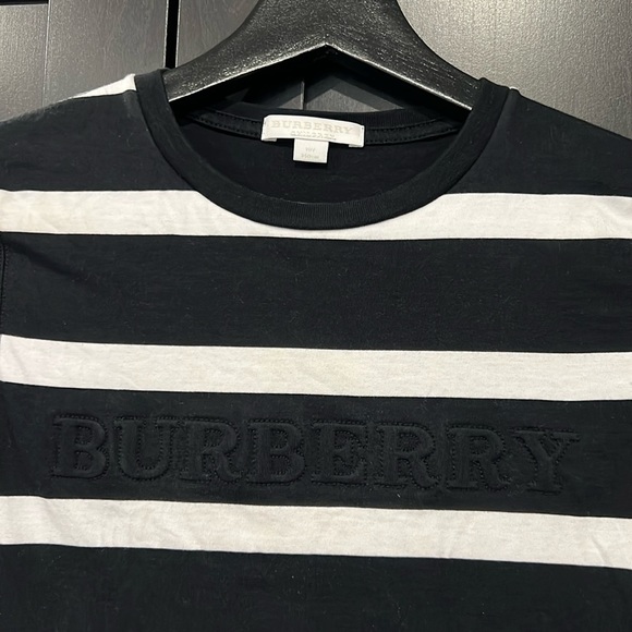 Burberry children’s black and white top - Picture 1 of 4